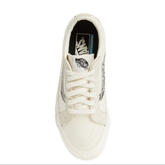 Vans | Snake Print Low Top Sneaker - Picture 5 of 9
